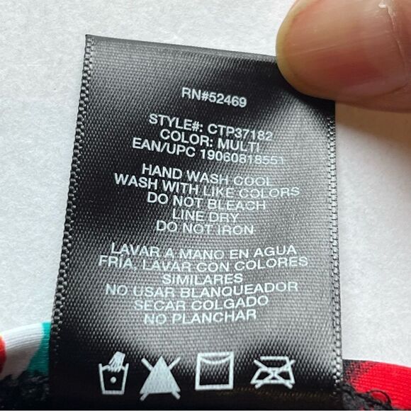 Catalina Women's One Piece Swim Suit Black/Red Floral Multi Size 3X (22W-24W) - Picture 5 of 11